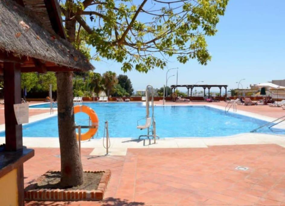 Duquesa, Vistas Panoramicas Al Mar Apartment Torremolinos Exterior foto
